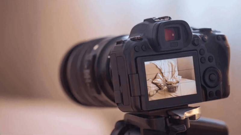 Jakie zalety ma fotografia cyfrowa? Oszczędność, wygoda i nowe możliwości twórcze