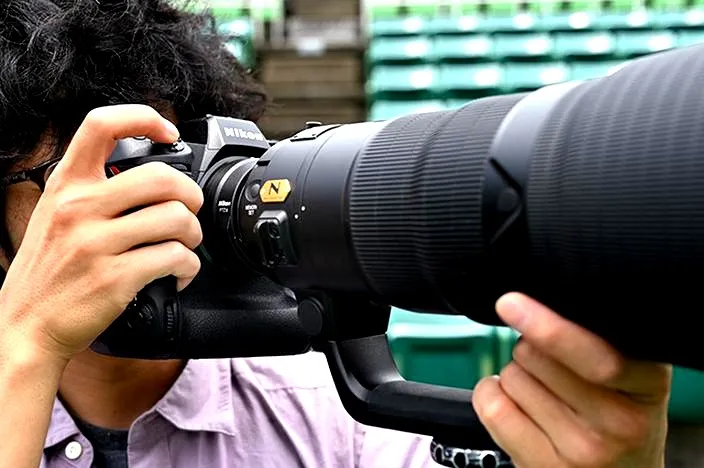 Nikon FTZ II: kompatybilność obiektywów F z aparatami systemu Z