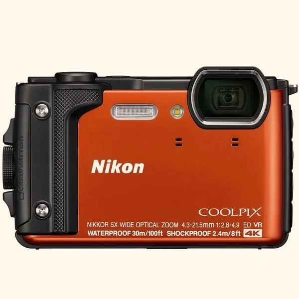 Nikon: jak połączyć aparat z komputerem przez wifi bez kabli